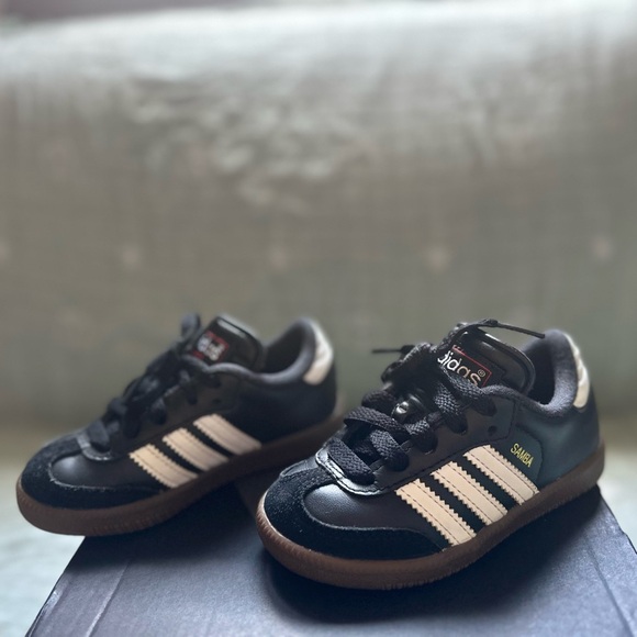 Adidas Samba Kids Black and White Sneakers - Picture 4 of 6